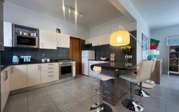 Property slide 16