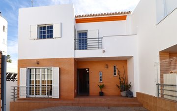 Property slide 14