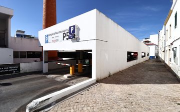 Property slide 38