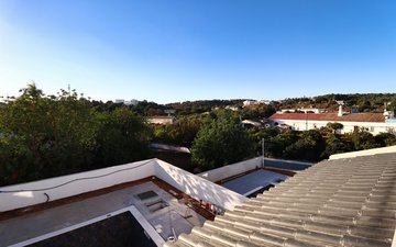 Property slide 81