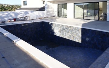 Property slide 61