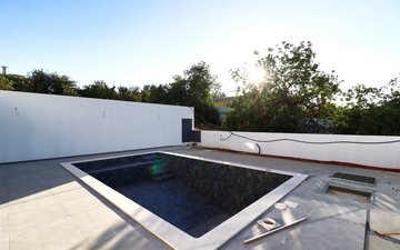 Property slide 64