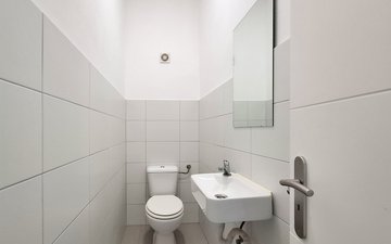 Property slide 19
