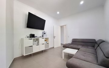 Property slide 14