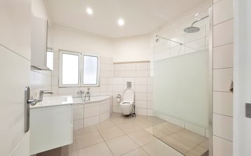 Property slide 30