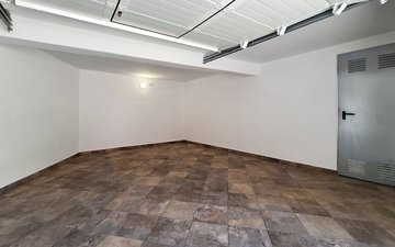 Property slide 51
