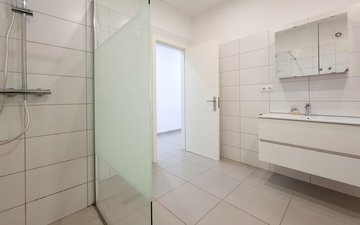 Property slide 36