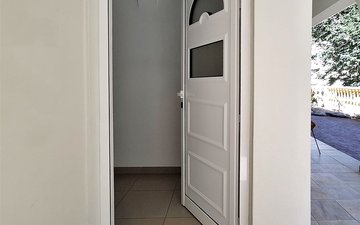 Property slide 6