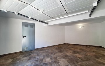 Property slide 50
