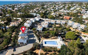 Property slide 32