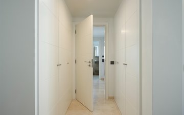 Property slide 20
