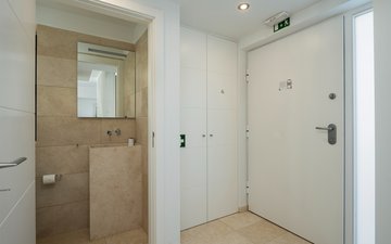 Property slide 25
