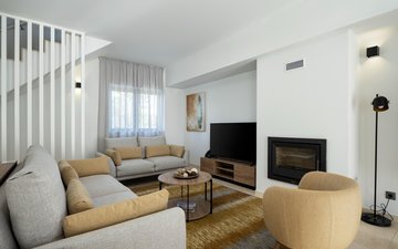 Property slide 5