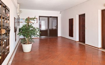 Property slide 43