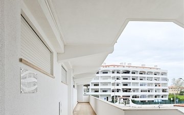 Property slide 40