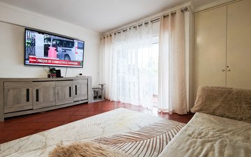 Property slide 33