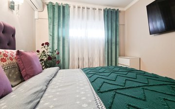 Property slide 25