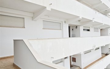 Property slide 42