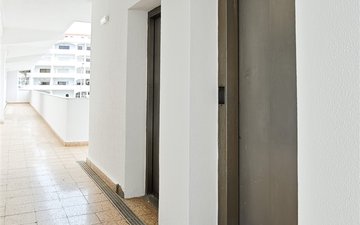Property slide 38