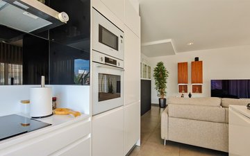 Property slide 7