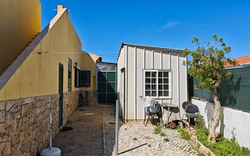 Property slide 33