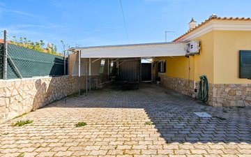 Property slide 25