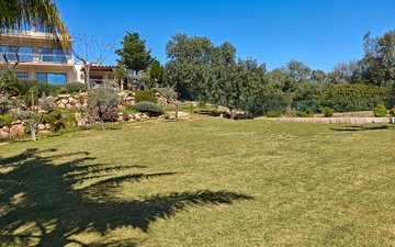 Property slide 72