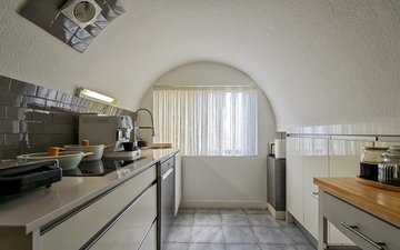 Property slide 39