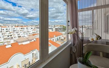 Property slide 24