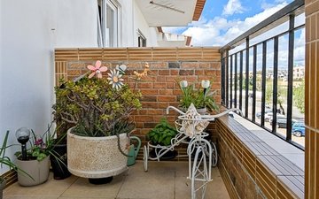 Property slide 40