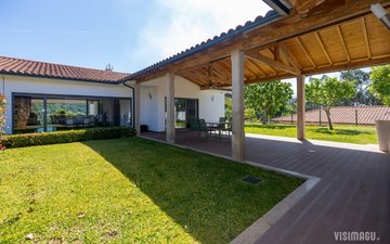 Property slide 39
