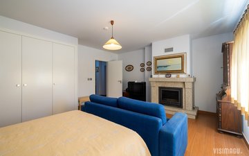 Property slide 62