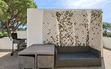 Property slide 22