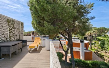 Property slide 25