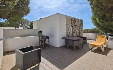Property slide 5