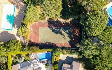 Property slide 18