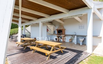Property slide 82