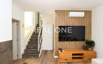 Property slide 8