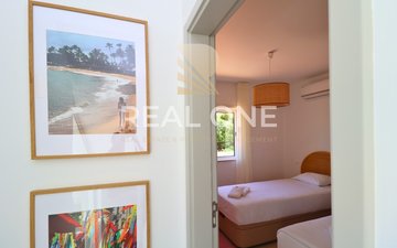 Property slide 48