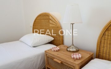 Property slide 38
