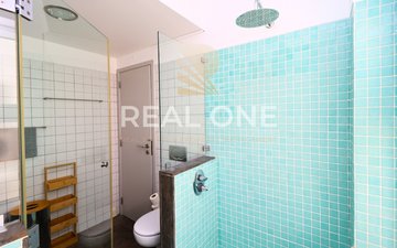 Property slide 67