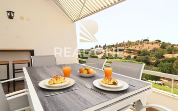 Property slide 68