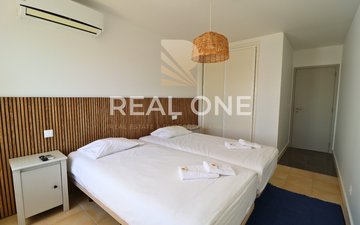 Property slide 61