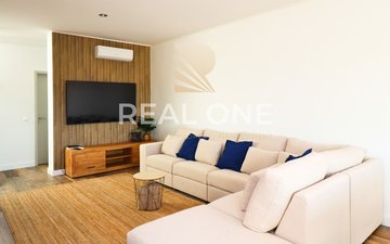 Property slide 20