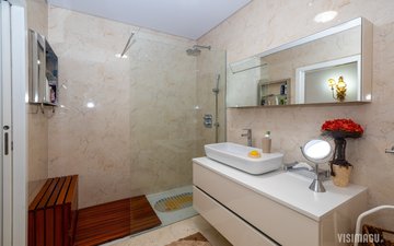 Property slide 71