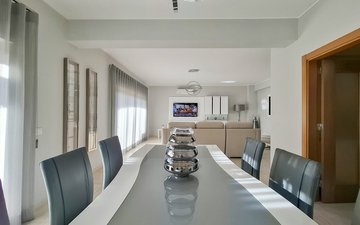 Property slide 22