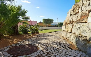 Property slide 58