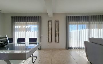 Property slide 20