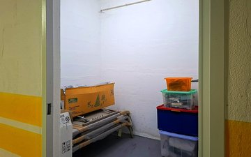 Property slide 62