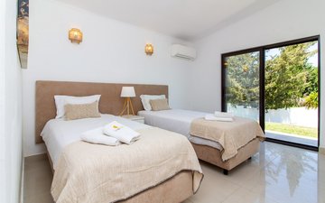 Property slide 27